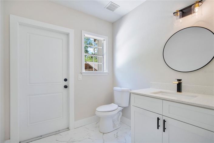 Image No.23-4 Bed House for sale