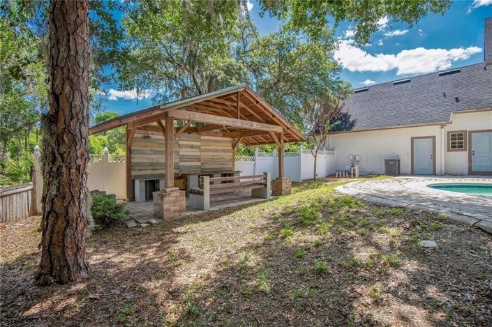 Image No.24-4 Bed House for sale