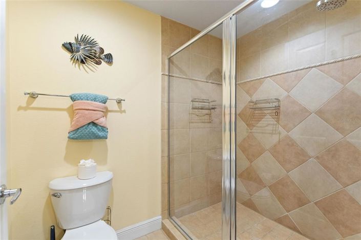 Image No.18-3 Bed Apartment for sale