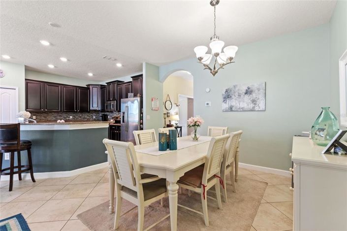 Image No.19-2 Bed House for sale