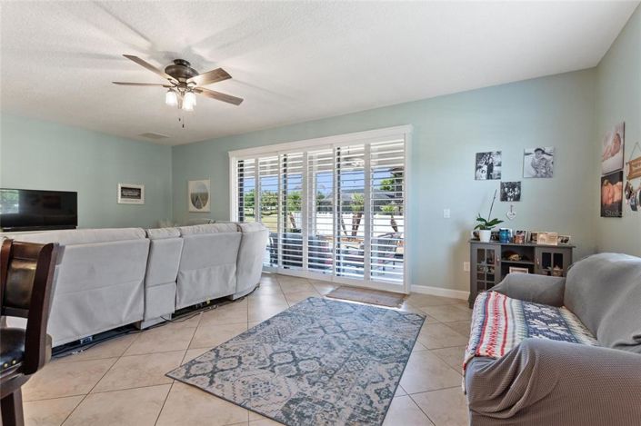 Image No.8-2 Bed House for sale