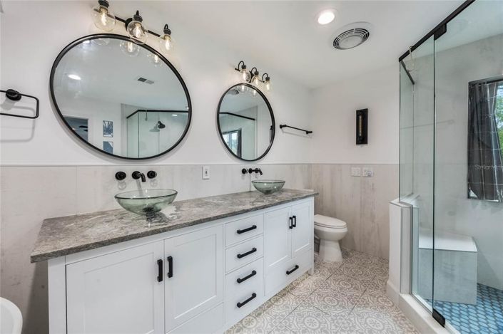 Image No.20-4 Bed House for sale