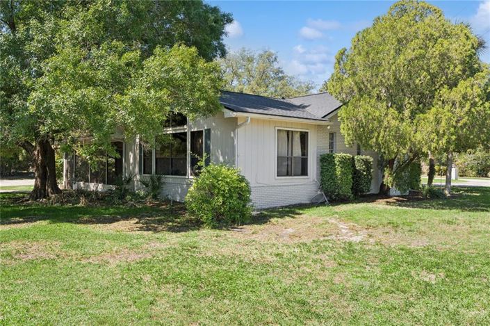 Image No.30-4 Bed House for sale