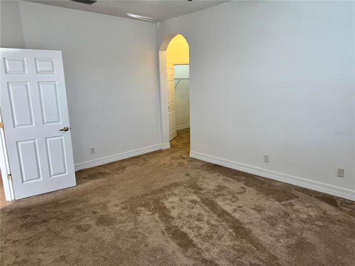 Image No.15-4 Bed House for sale