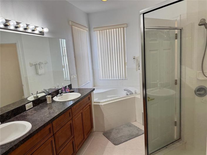 Image No.16-4 Bed House for sale