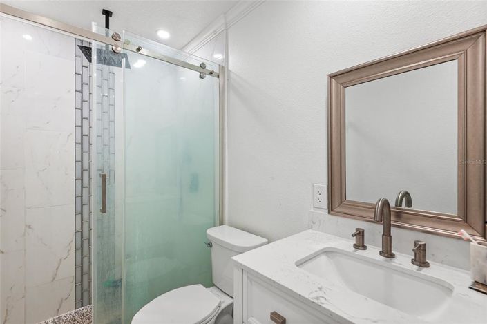 Image No.17-3 Bed House for sale