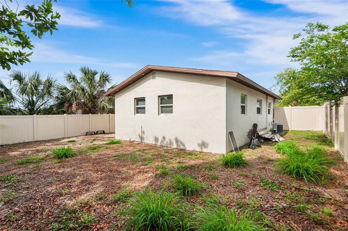 Image No.5-3 Bed House for sale