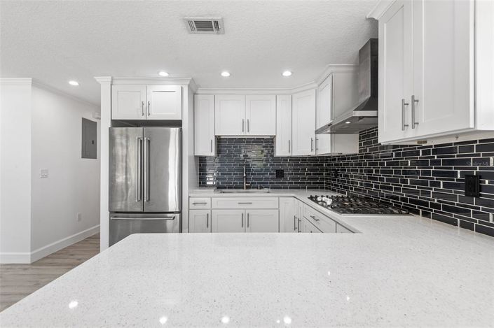 Image No.9-3 Bed House for sale