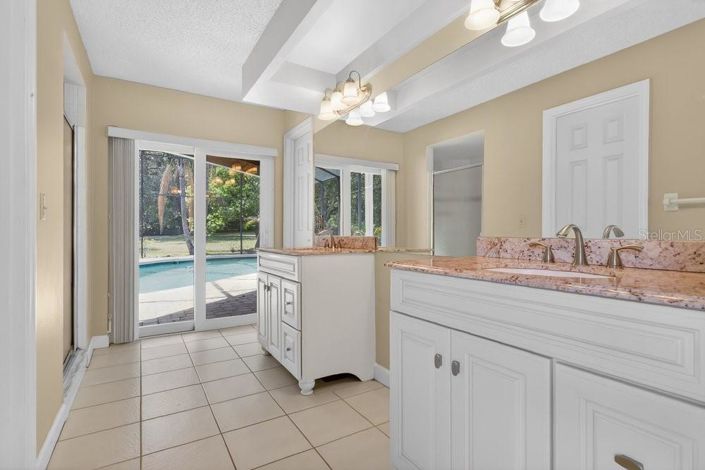 Image No.12-Maison de 5 chambres à vendre à Saint John