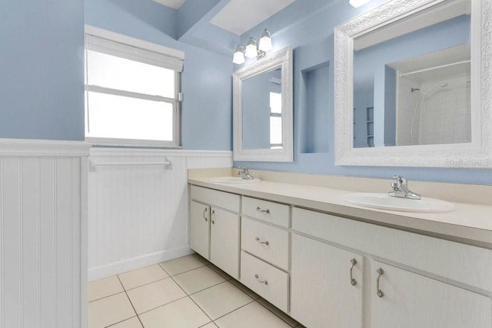 Image No.15-Maison de 5 chambres à vendre à Saint John