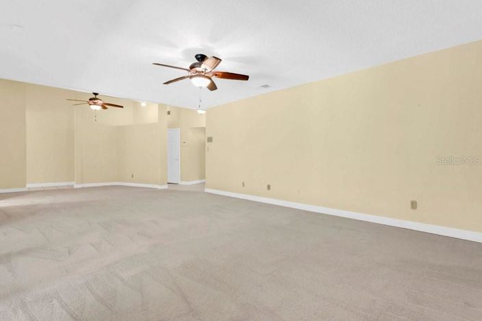 Image No.5-Maison de 5 chambres à vendre à Saint John