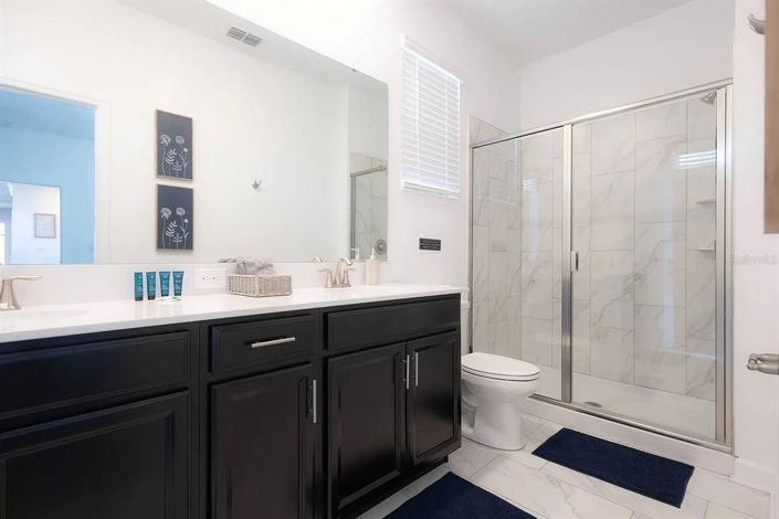 Image No.13-5 Bed House for sale