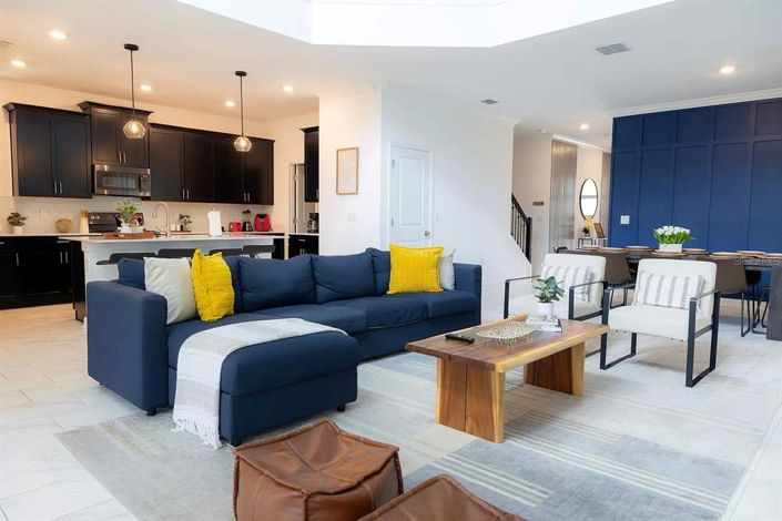 Image No.4-5 Bed House for sale