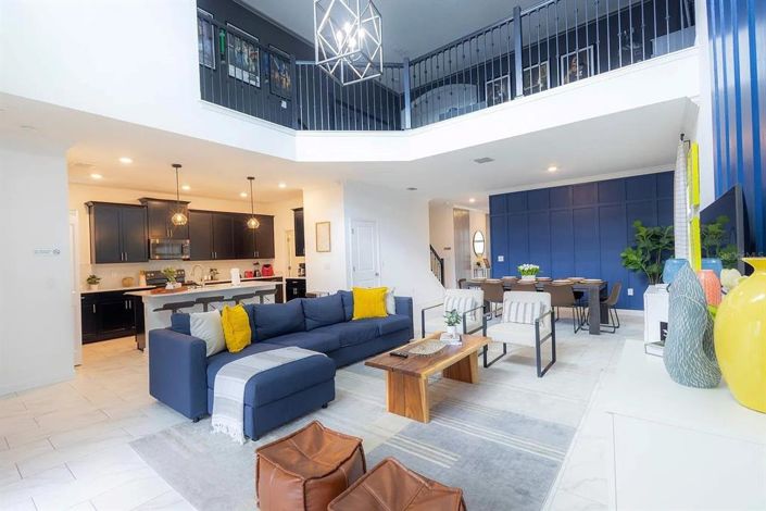 Image No.7-5 Bed House for sale