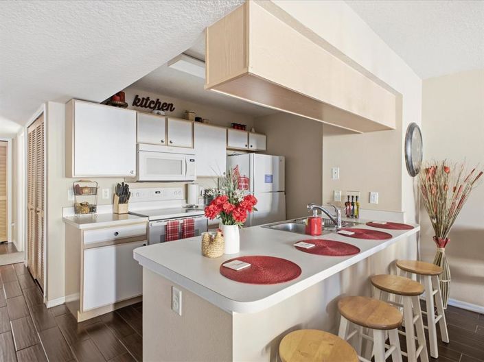 Image No.8-3 Bed Apartment for sale