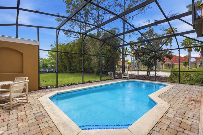 Image No.16-Maison de ville de 4 chambres à vendre à Saint John