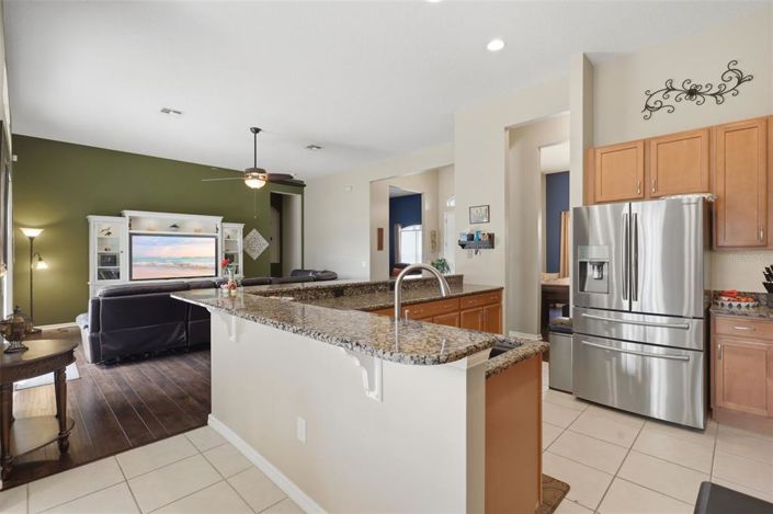 Image No.15-4 Bed House for sale