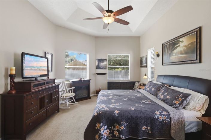 Image No.20-4 Bed House for sale