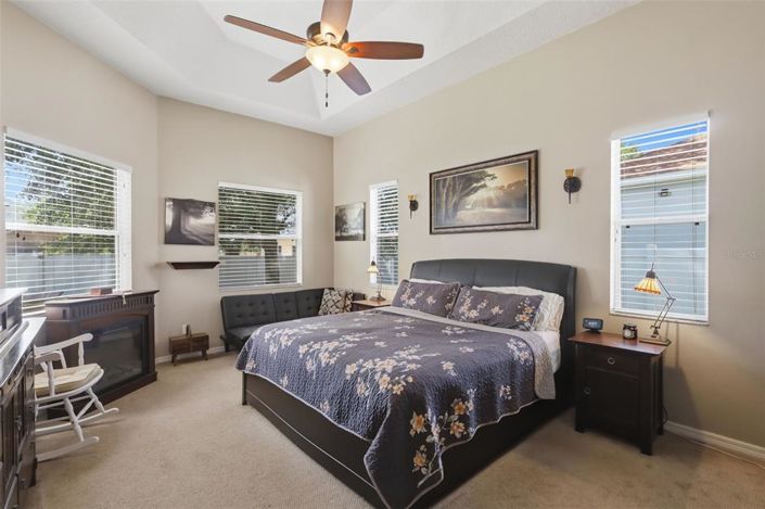 Image No.21-4 Bed House for sale