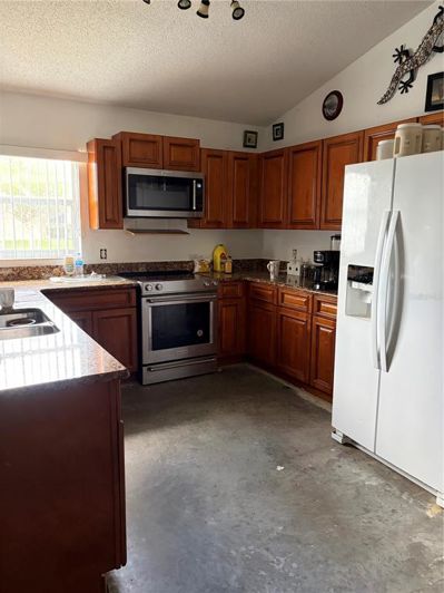 Image No.11-4 Bed House for sale