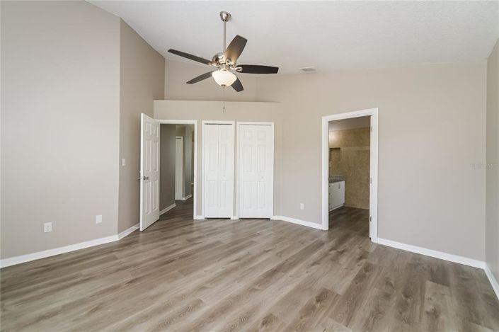 Image No.12-3 Bed House for sale