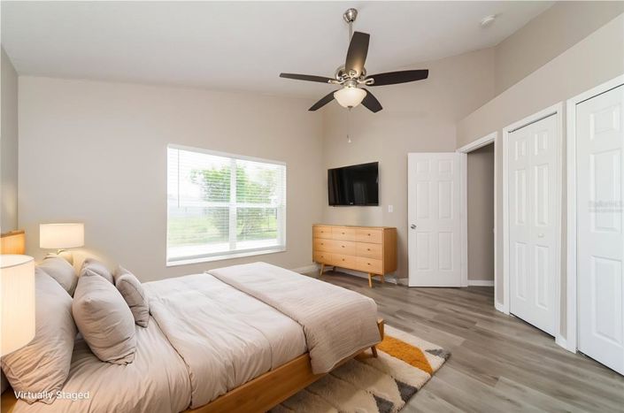 Image No.14-3 Bed House for sale