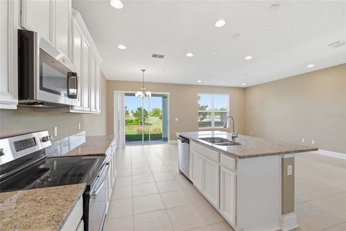 Image No.12-Maison de ville de 3 chambres à vendre à Saint John