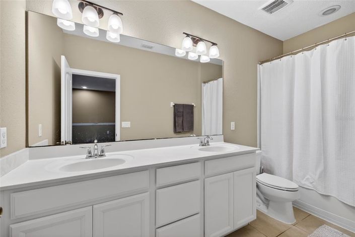 Image No.14-Maison de ville de 3 chambres à vendre à Saint John