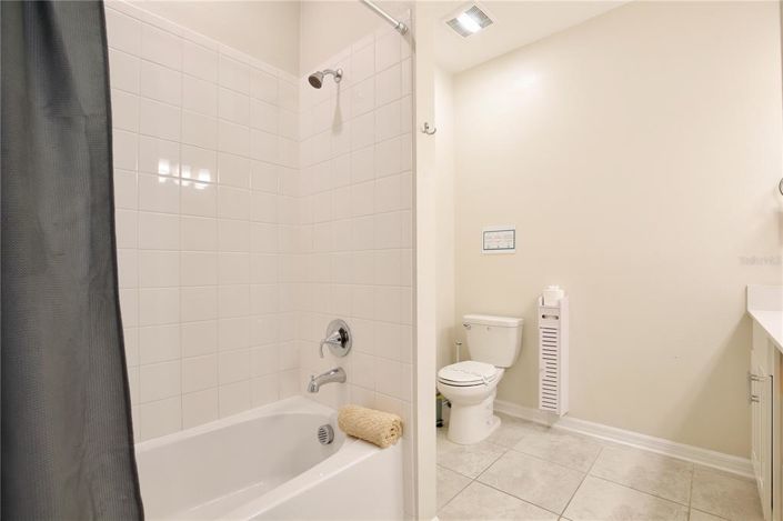 Image No.23-Appartement de 2 chambres à vendre à Saint John