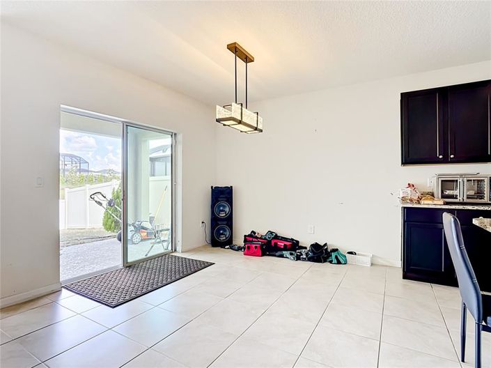 Image No.8-Maison de 4 chambres à vendre à Saint John