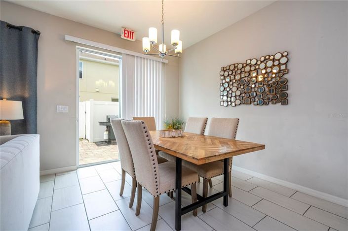 Image No.20-Maison de ville de 4 chambres à vendre à Saint John