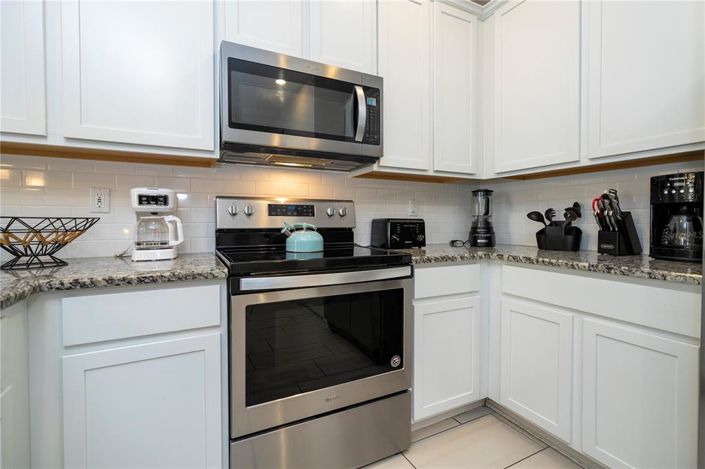 Image No.25-Maison de ville de 4 chambres à vendre à Saint John