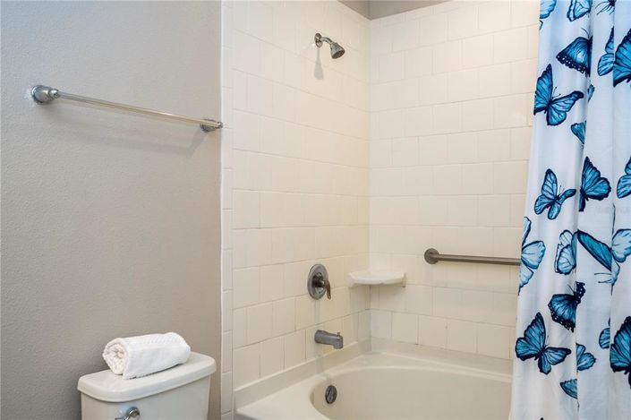 Image No.59-Maison de ville de 4 chambres à vendre à Saint John