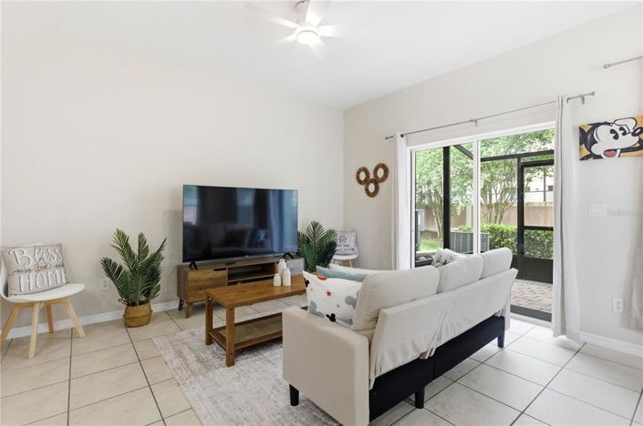 Image No.20-5 Bed Townhouse for sale