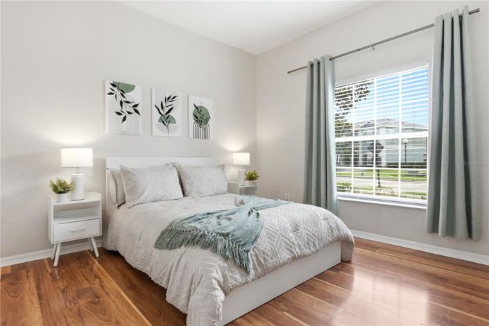 Image No.5-5 Bed Townhouse for sale