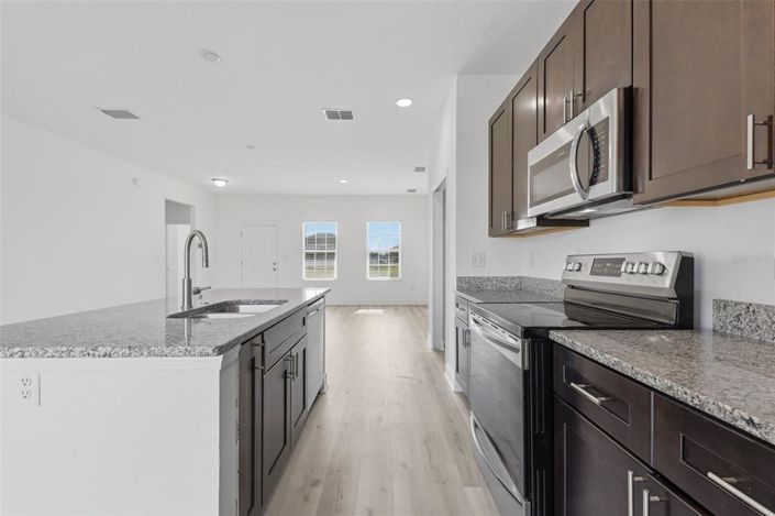 Image No.13-Maison de 4 chambres à vendre à Saint John