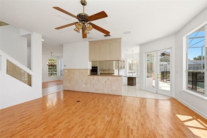 Image No.31-5 Bed House for sale