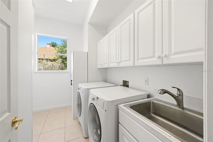 Image No.49-5 Bed House for sale