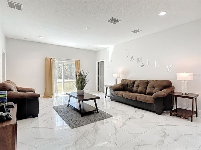 Image No.11-Maison de 4 chambres à vendre à Saint John