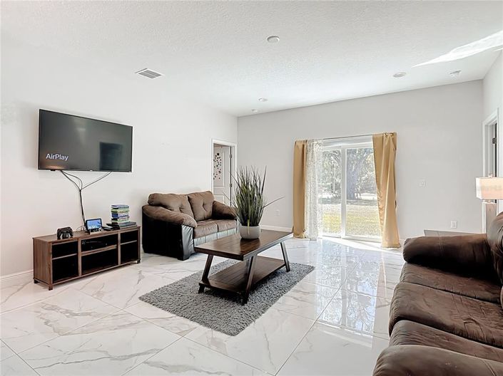 Image No.9-Maison de 4 chambres à vendre à Saint John