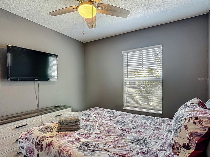 Image No.19-3 Bed Townhouse for sale