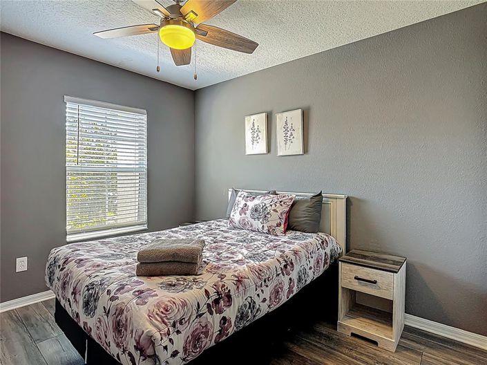 Image No.20-3 Bed Townhouse for sale