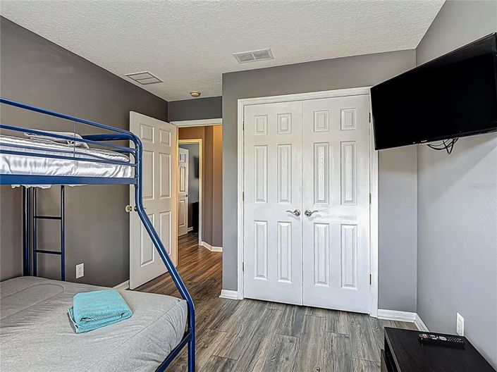 Image No.25-3 Bed Townhouse for sale