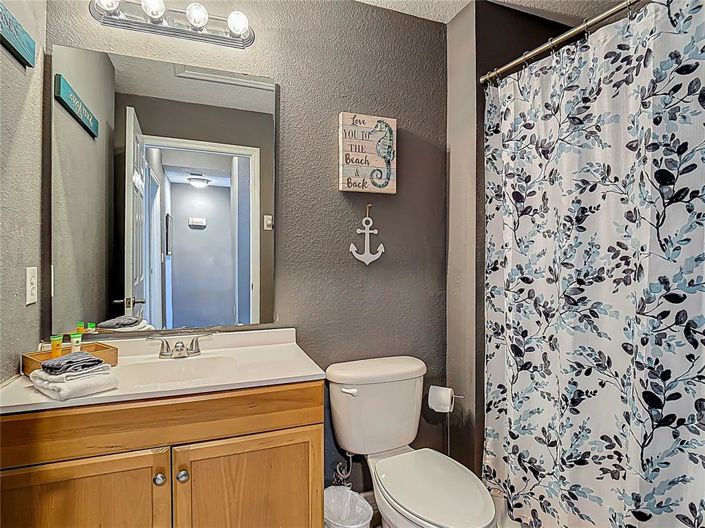 Image No.26-3 Bed Townhouse for sale