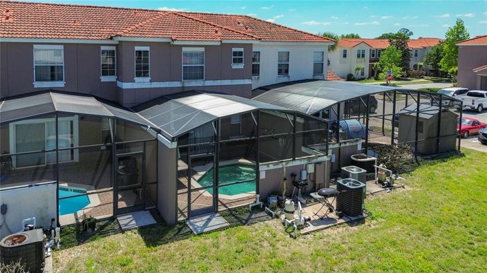 Image No.35-3 Bed Townhouse for sale