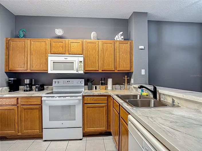 Image No.4-3 Bed Townhouse for sale