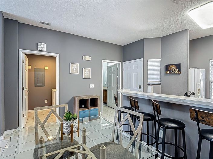 Image No.8-3 Bed Townhouse for sale