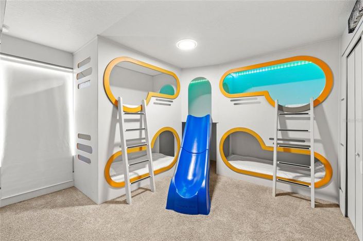 Image No.3-Maison de 5 chambres à vendre à Saint John