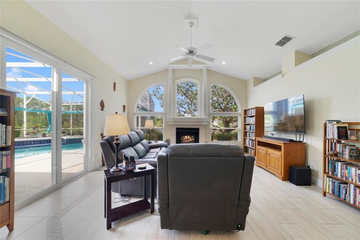 Image No.12-Maison de 4 chambres à vendre à Saint John