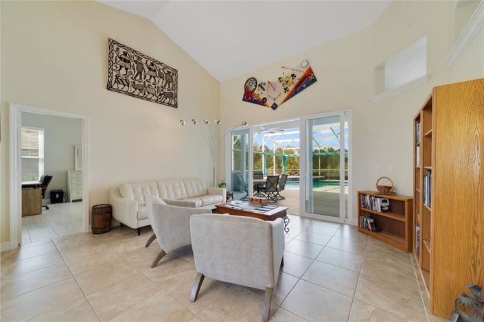 Image No.7-Maison de 4 chambres à vendre à Saint John